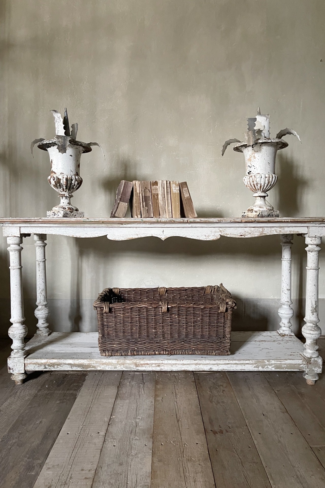 foto frontale table de drapier