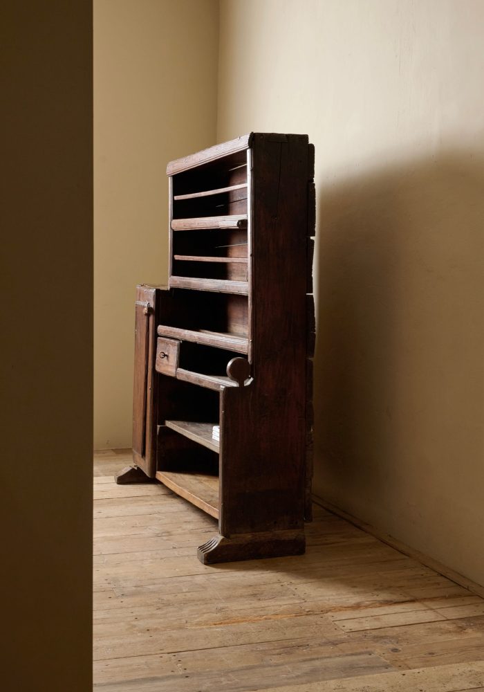Drisou-2-interior-balma-antiques
