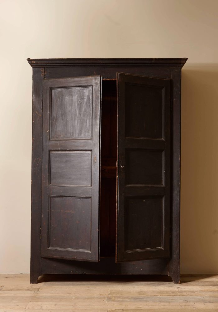 armadio-italiano-3-interior-balma-antiques