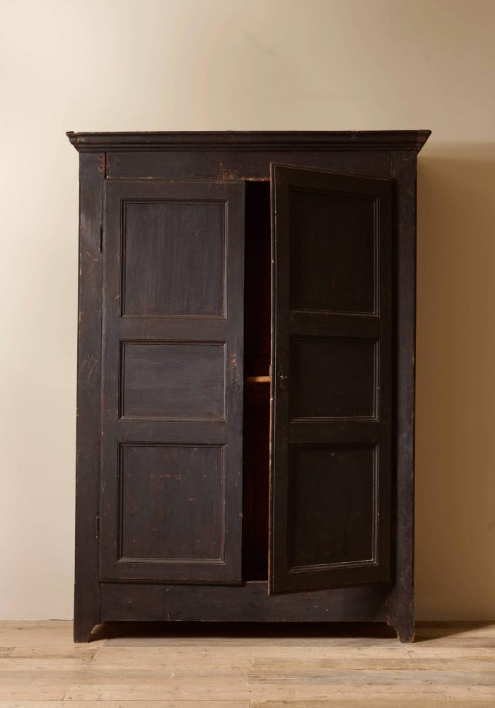 armadio-italiano-4-interior-balma-antiques