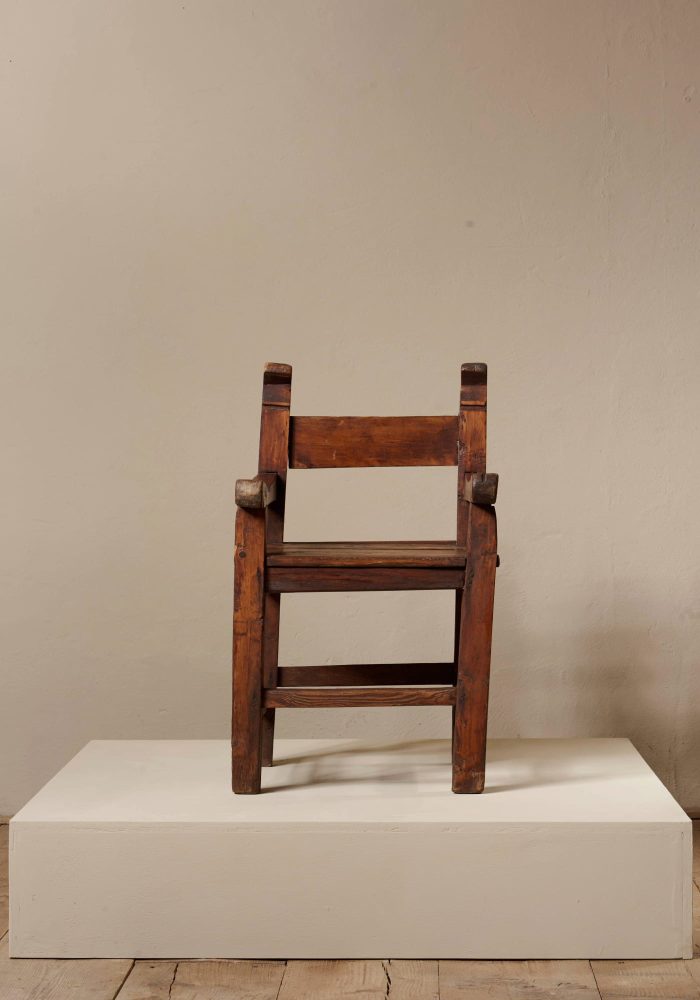 poltroncina-art-populaire-1-interior-balma-antiques