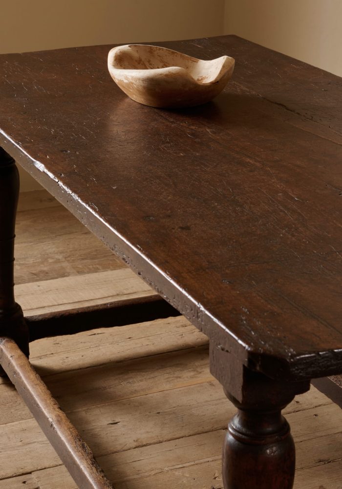 tavolo-italiano-noce-3-interior-balma-antiques